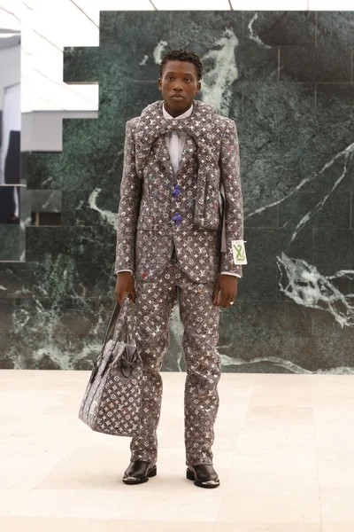 Look 41